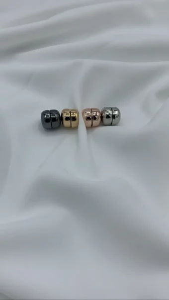 Épingle magnétique gold